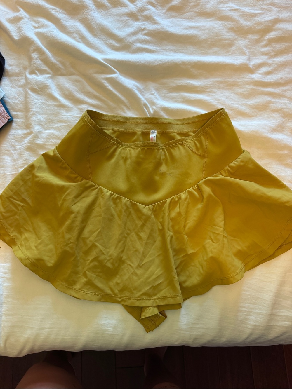 FREE PEOPLE movement bundle! 7 pairs running shorts all medium - Picture 4 of 6